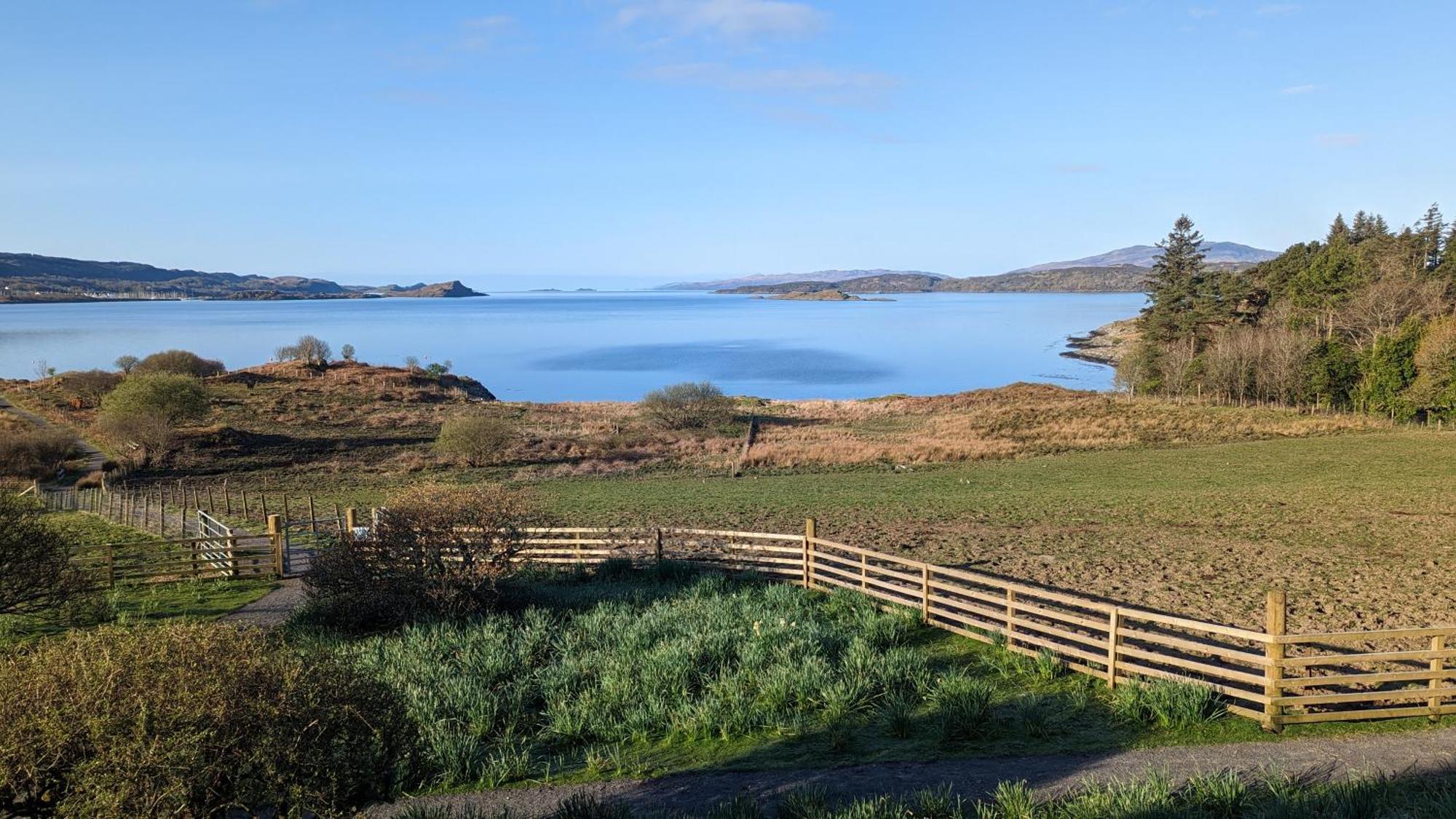 Loch Melfort Hotel Arduaine Exterior photo